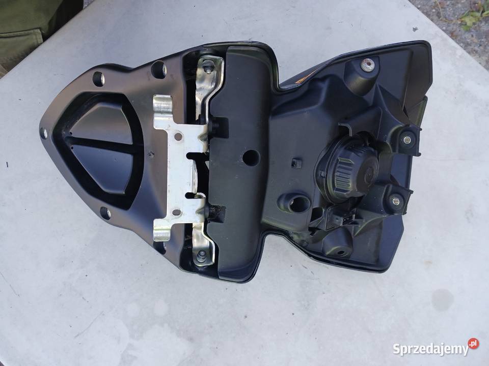 Lampa Reflektor przód Ducati Hypermotard 1100796 Reflektory i halogeny kujawsko-pomorskie Toruń