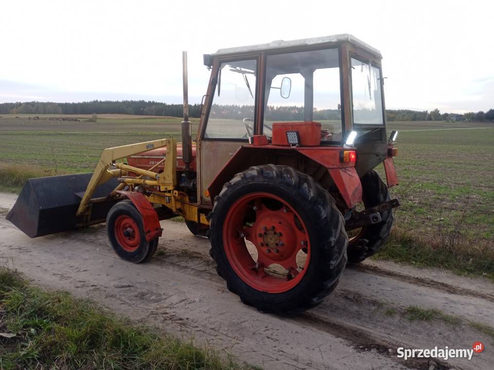 Zetor 4718 z turem i dużą Łyżka Hartowiec