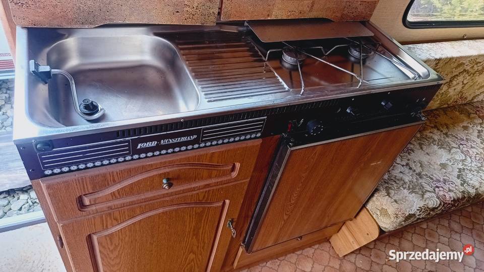 przyczepa kempingowa campingowa kemping DOMEK śląskie Międzybrodzie Bialskie
