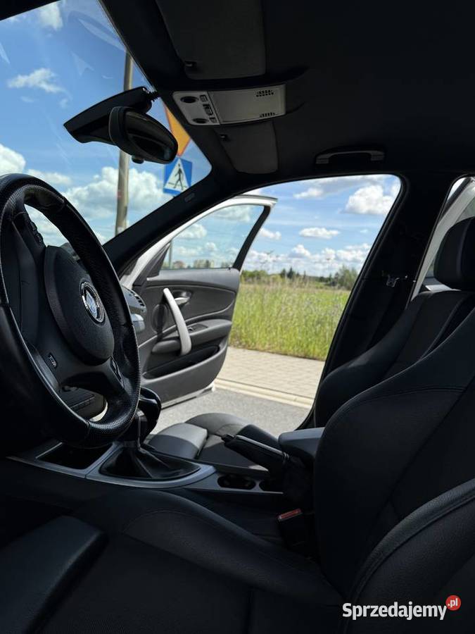 BMW Seria 1 E87 20 Benzyna 122 MPakiet 2010 manualna