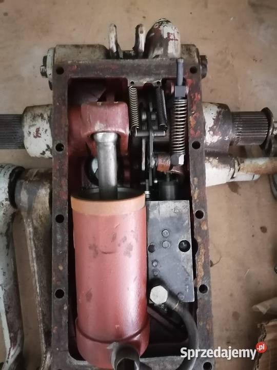 Plecak pokrywa podnośnika ursus 360 355 Kielce sprzedam