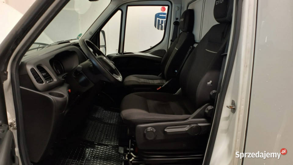 Iveco Daily 35S18H E6 35t mazowieckie Grójec