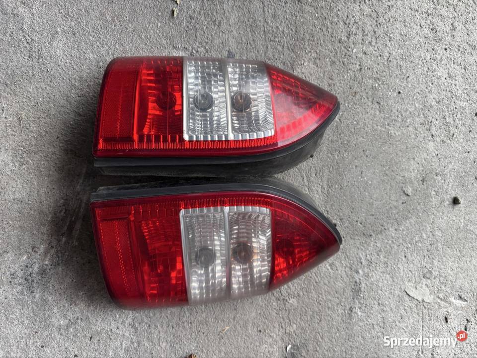 Tylne lampy do Opla Zafira A śląskie Rzuchów