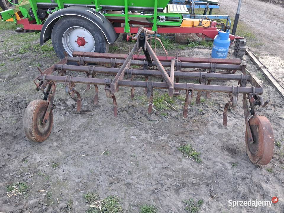 Kultywator z wałkiem 24m unia Grudziądz Rzgów