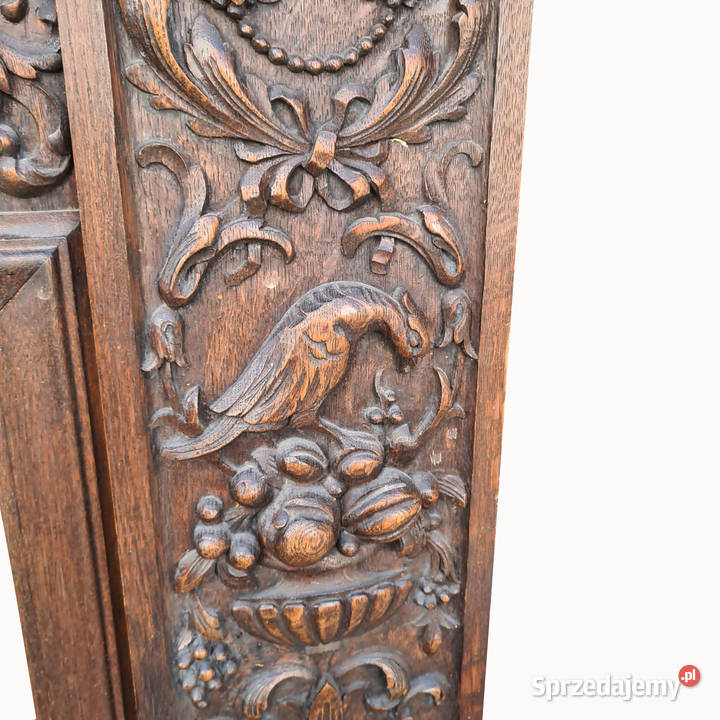 WSPANIAŁA BIBLIOTEKA NEORENESANSOWA Szczecin