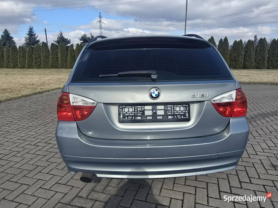 BMW 318 20Benz SerwisPanorama DachKlimatr 2 130KM