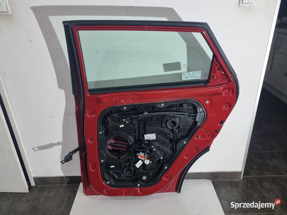 DRZWI PRAWY TYŁ PR2 HYUNDAI TUCSON III 1520 Drzwi Skierniewice