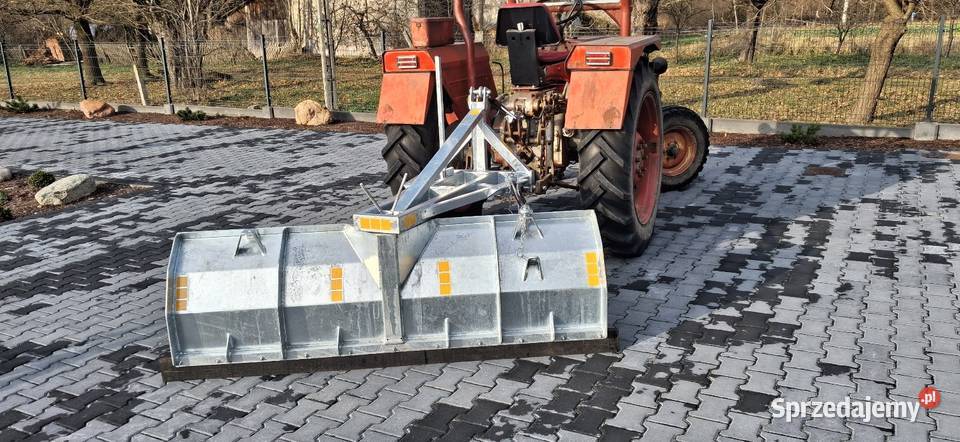 Pług do śniegu solidny w ocynku do c 330 zetor Wysoka Głogowska