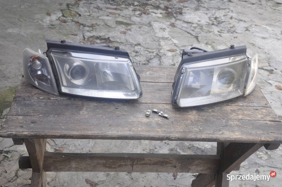 Reflektory Passat B5 Zenon Kierunki Komplet sprzedam