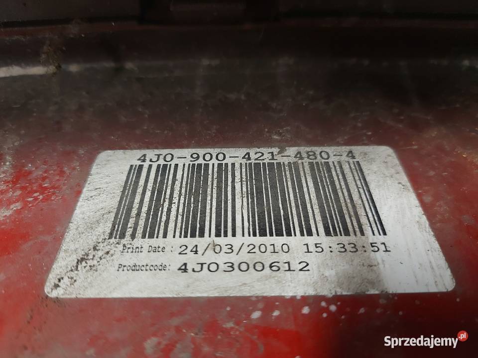 VOLVO C30 10r zderzak przód 31290460 Kielce