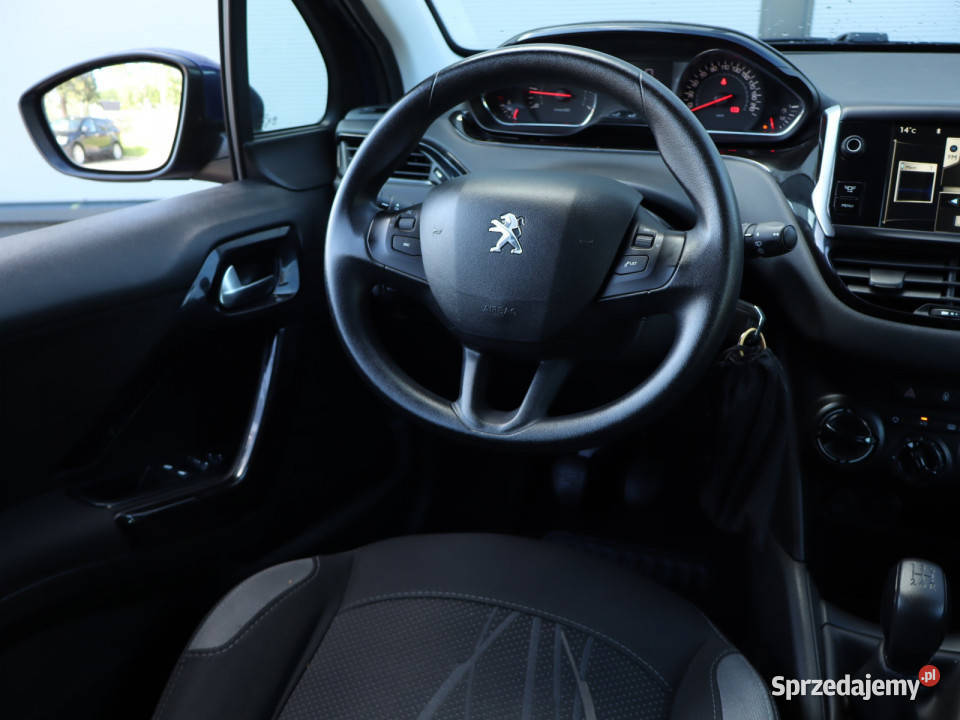 Peugeot 208 10 VTi centralny zamek 208 Katowice sprzedam