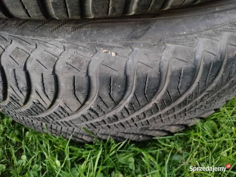 Opony GOODYEAR 215x60 R16 całoroczne Wola Baranowska sprzedam