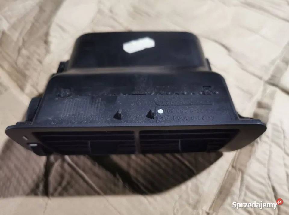 Kratka nawiewu tylna BMW e38 śląskie Żory