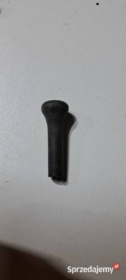 Rygiel przycisk zamka Audi 80 B2 przedlift Luzino