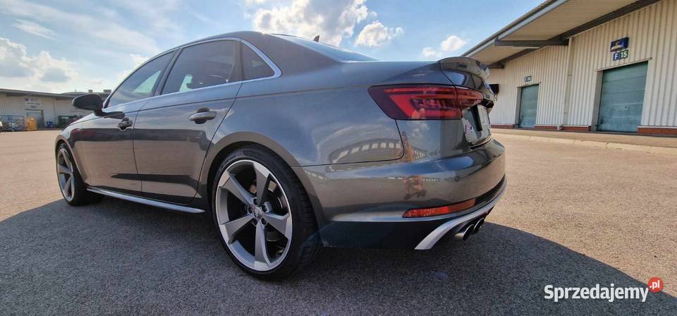 Audi s4 30TFSI 2018 Ożarów Pierwszy