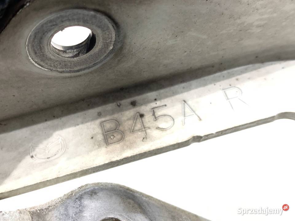 ZAWIASY MASKI PRZÓD MAZDA 3 BM Hatchback KOMPLET podkarpackie sprzedam