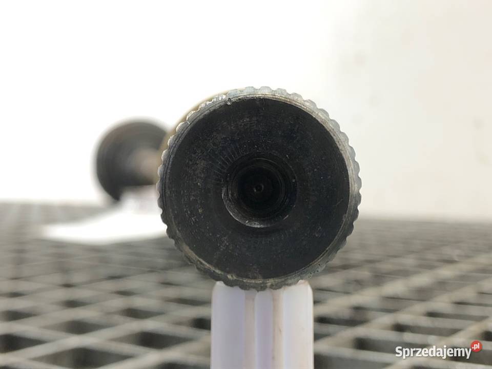 PÓŁOŚ PRAWA RENAULT TRAFIC III 16 90 PRZEGUB osobowe