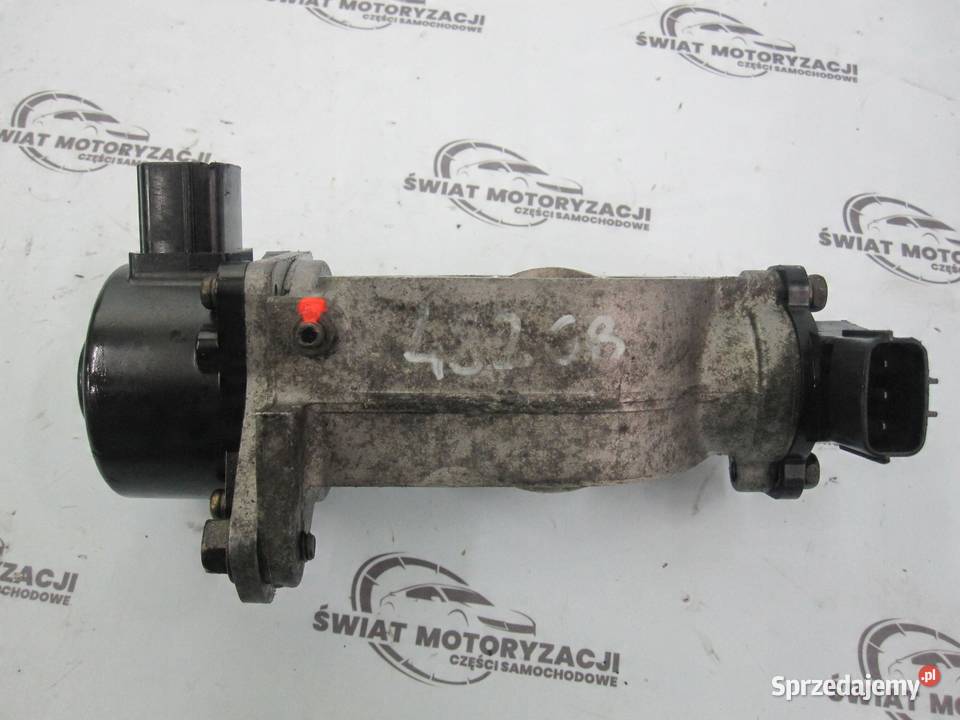 ISUZU TROOPER 30 D 4JX1 160 02r przepustnica