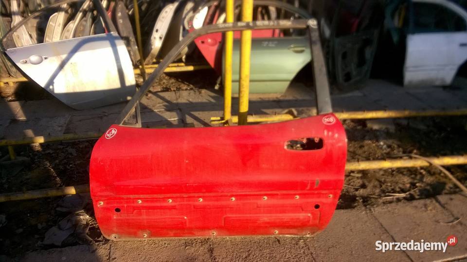 TOYOTA RAV4 1996 1998 1999 DRZWI PRAWE lewe 3D sprzedam