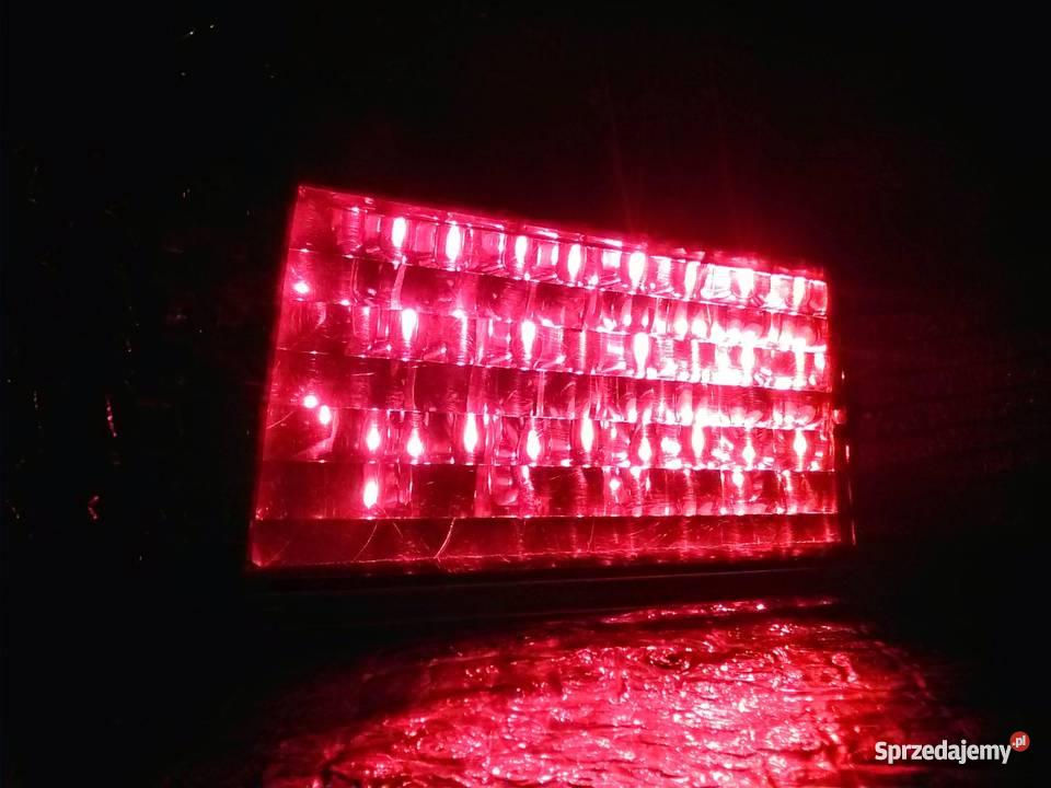 VOLVO V50 LIFT LAMPA LEWA TYŁ LED osobowe Poznań