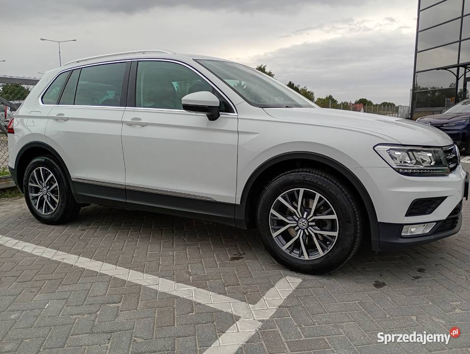 VW Tiguan 14 TSI 150 Salon Bezwypadkowy kupiony w polskim salonie lubelskie Lublin