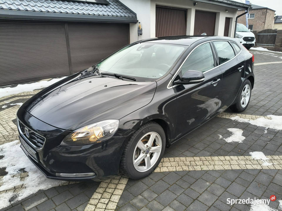 Volvo V40 20D 150 Momentum Full Serwis Volvo II 4/5 Mysłowice sprzedam