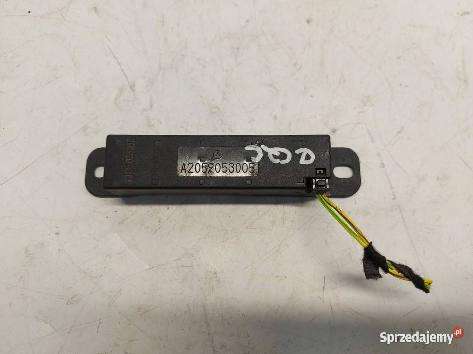 Mercedes EQC 400 W293 WZMACNIACZ ANTENY osobowe sprzedam