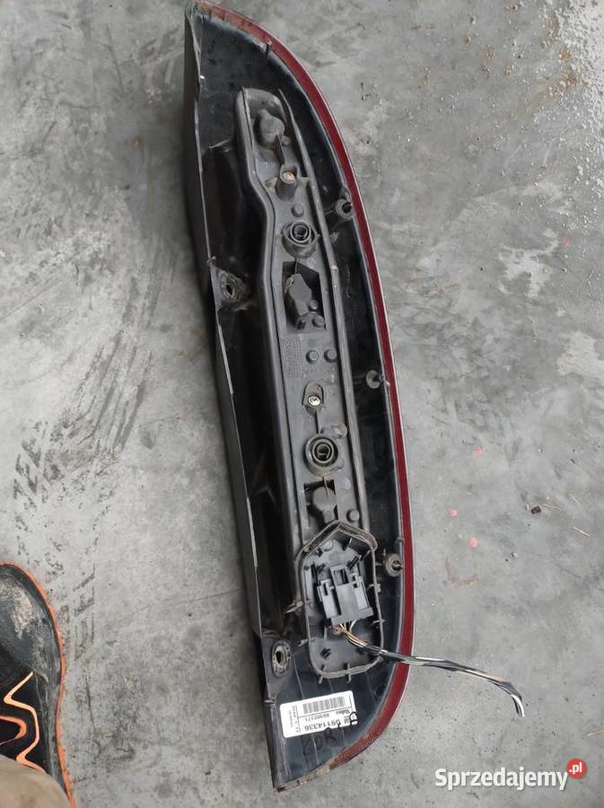 Lampa tylna lewa i prawa Opel corsa C 5 D Zahajki-Kolonia
