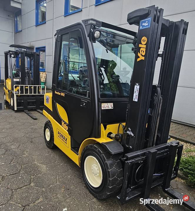 YALE GLP25VX Wózek widłowy 3 T 2013r triplex sprzedam