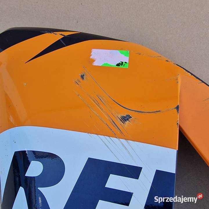 HONDA CBR 1000R SC59 0811 BOK OWIEWKA BOCZEK Szyby i owiewki Bieleń sprzedam