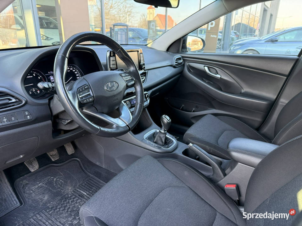 Hyundai i30 15DPI 110 Smart Pakiet Zimowy Salon i30 sprzedam