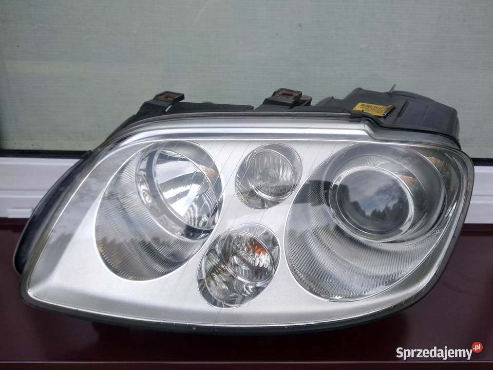 VW Touran 1T0 lampy przednie reflektory przód Lampy przednie łódzkie Sieradz