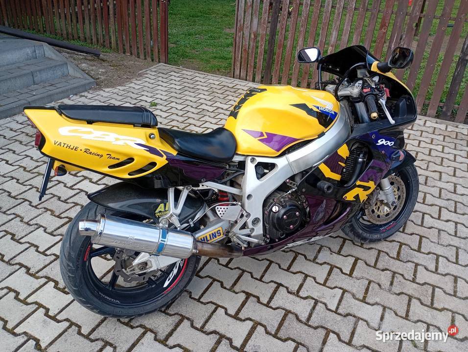 Honda CBR 900 RR