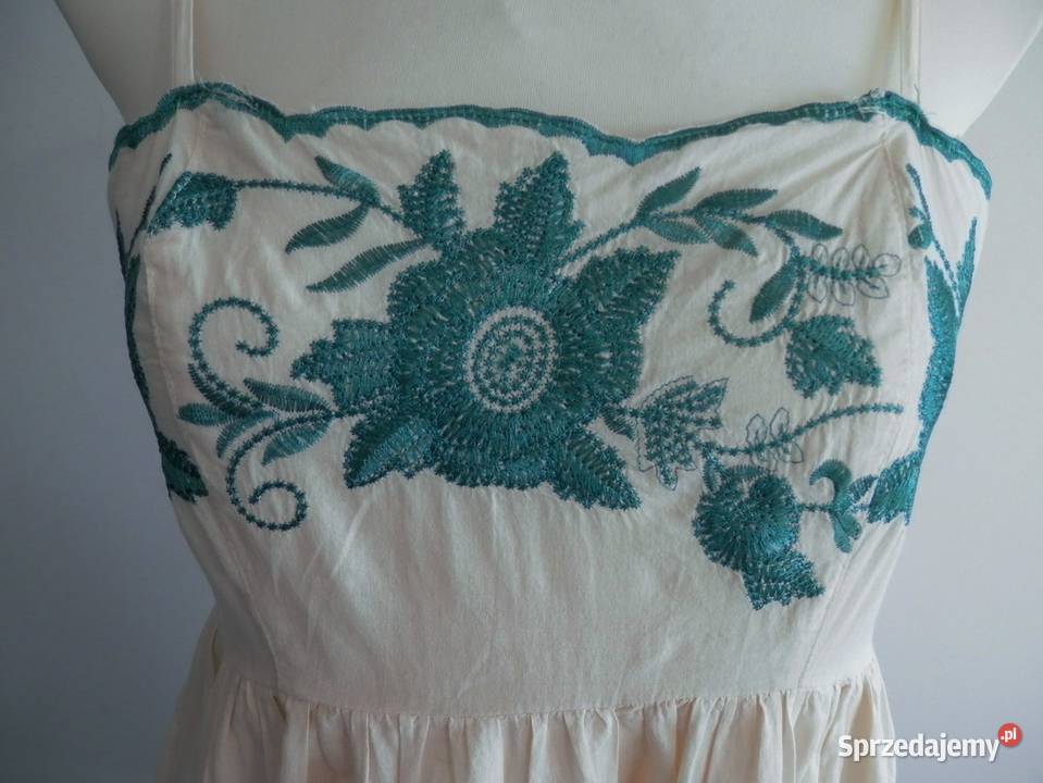 Sukienka Bawełniana Kremowa Haftowana