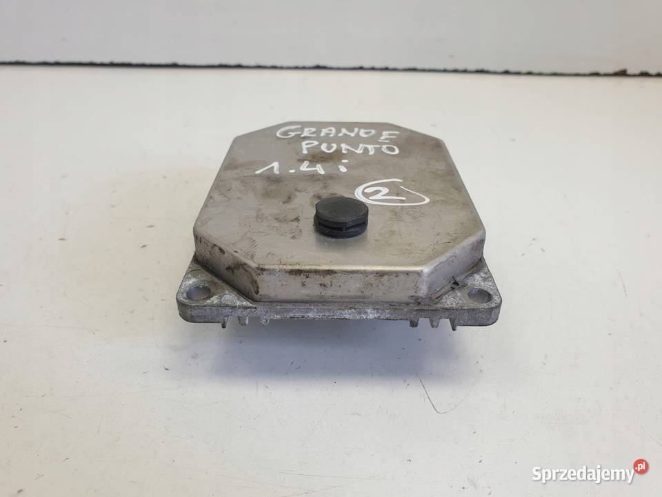 Fiat Grande Punto 14 16V STEROWNIK SILNIKA osobowe Janów
