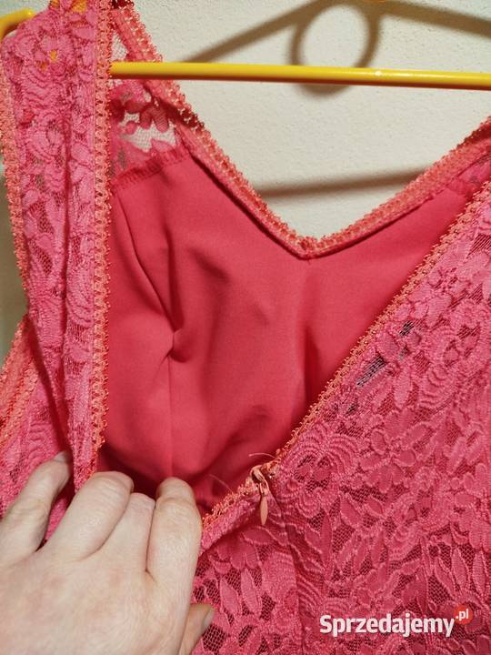 Dziewczęca sukienka rozmiar 4042 Biecz sprzedam