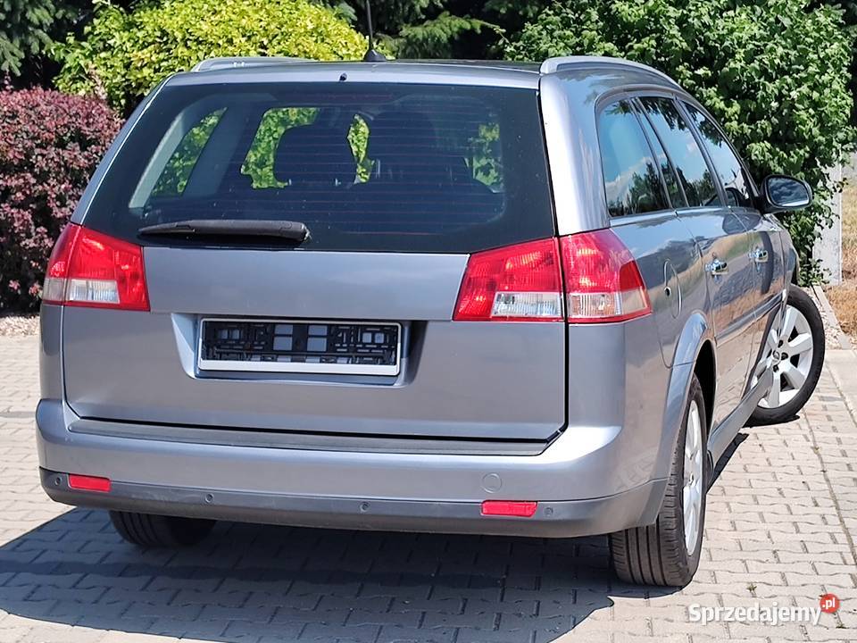 OPEL VECTRA LIFT 18 BENZYNA szary sprzedam