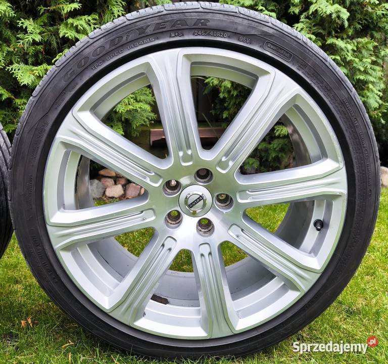 Felgi Volvo 20 31381534 z oponami Żyrardów
