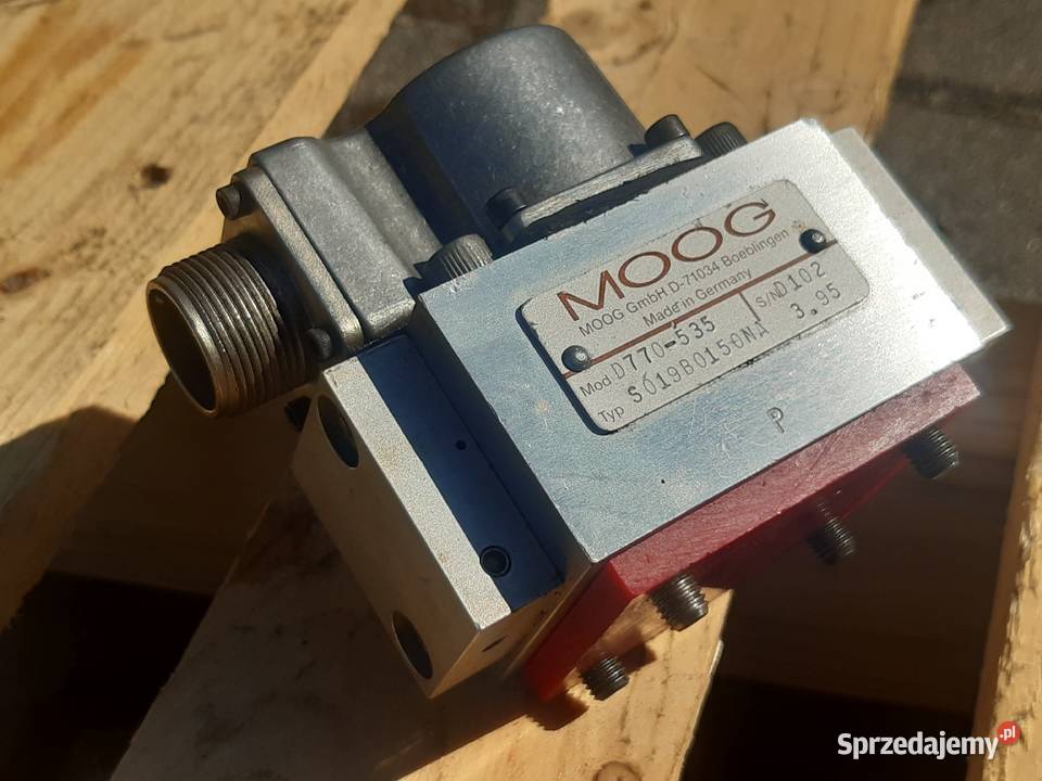 MOOG Mod D770535 Typ S019B0150NA Produkcja Perzów