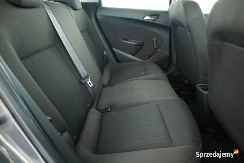 Opel Astra 14 T Piaseczno