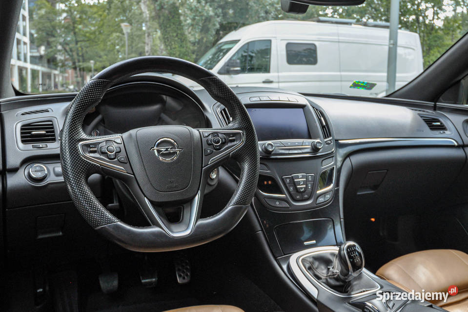 Opel Insignia 20T 250 Bezwypadkowy Skóry Salon Wrocław sprzedam