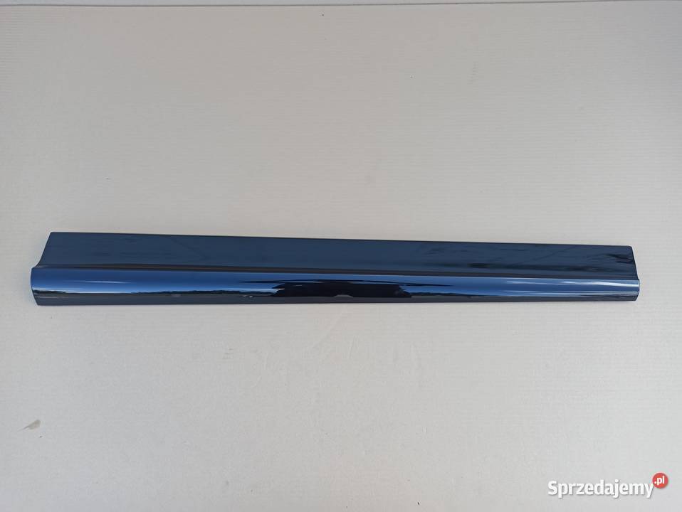 AUDI Q5 8RO LISTWA DRZWI PRAWY PRZÓD 8RO853960B Trzciel sprzedam