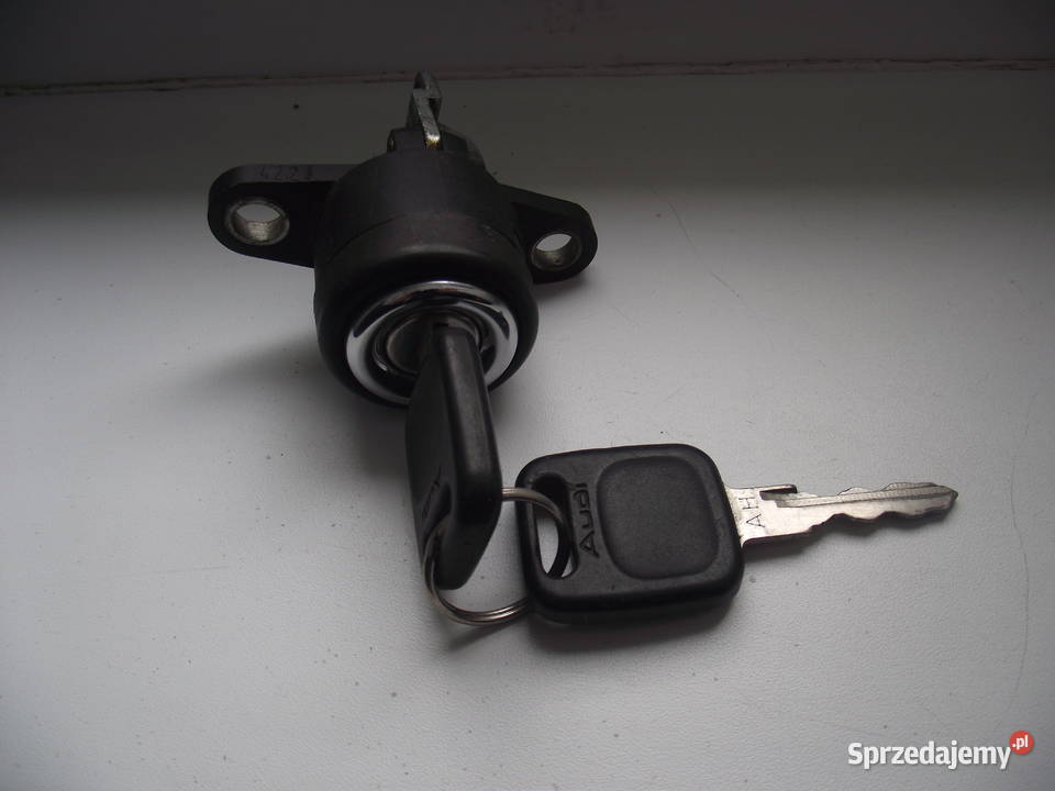 Zamek tylnej klapy Audi 80 B4 osobowe dolnośląskie