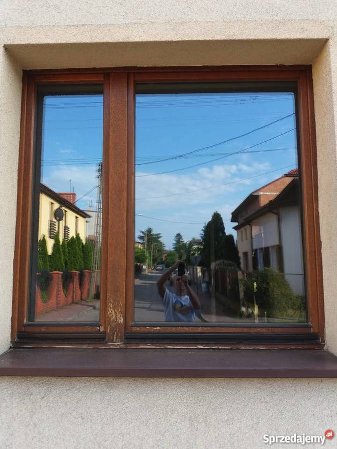 Malowanie renowacja drewnianych drzwi i okien Remont i budowa Zawiercie