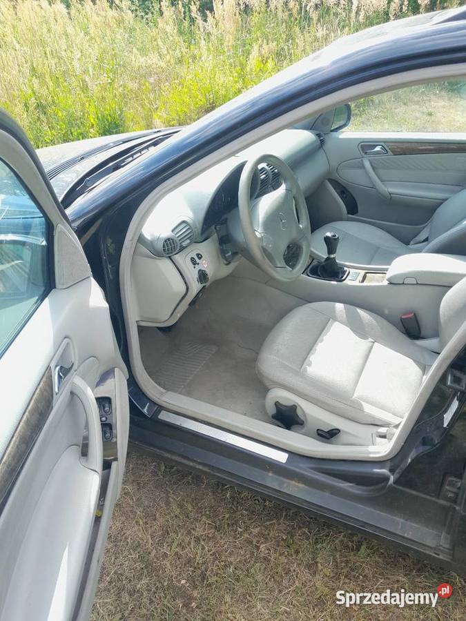 W203 220cdi calosc czesci Klasa C Witnica