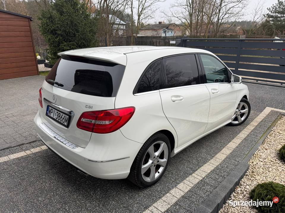 Led automat zadbane auto Klasa B