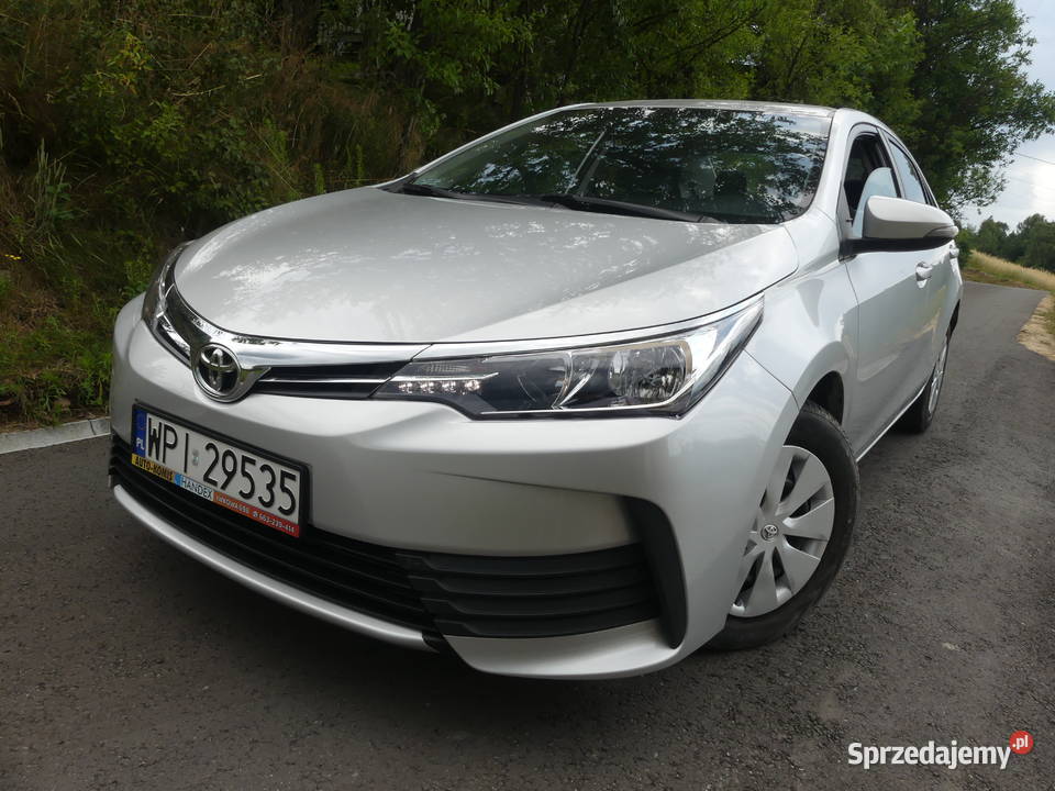 Corolla LIFT 20162017r 83 Salon małopolskie Iwkowa sprzedam