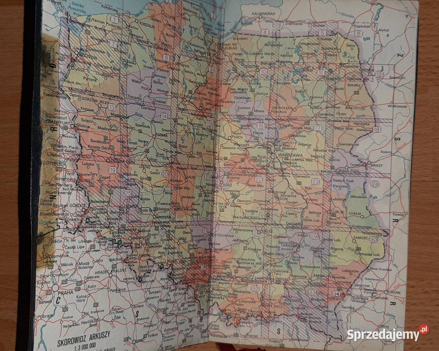 Motoryzacją mapy i pamiątki z okresu PRL Sosnowiec