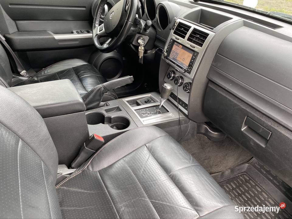 Sprzedam Dodge Nitro 28L typ Hummer Automat