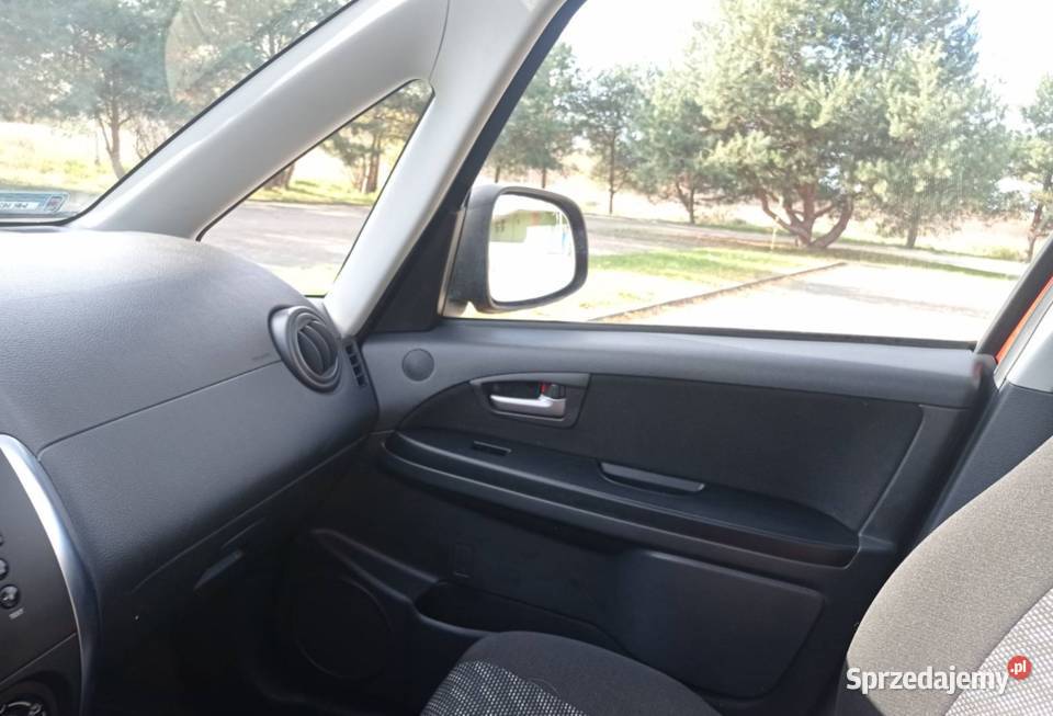 Suzuki SX4 16 niski przebieg mazowieckie Radom